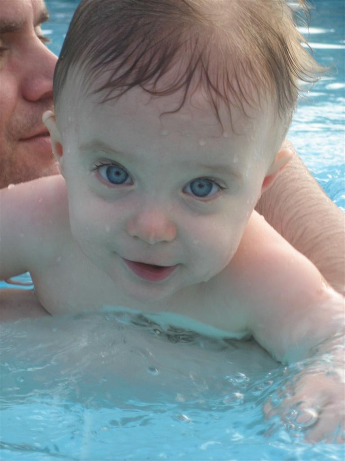 I'm swimming!