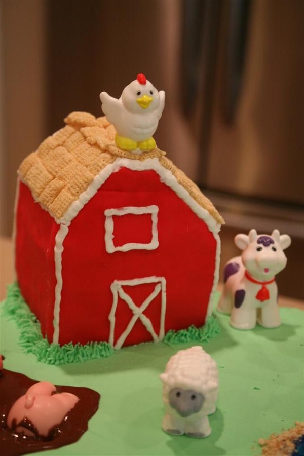 Barnyard Cake – 1